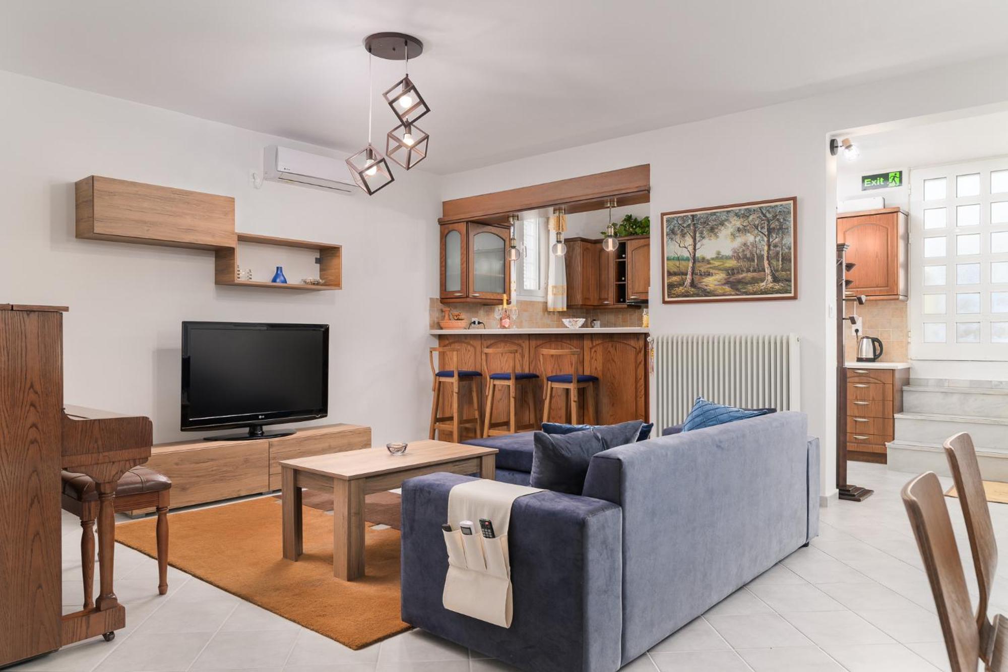 Domelia'S Luxury Apartments Near Airport & Beach Artemida  Dış mekan fotoğraf