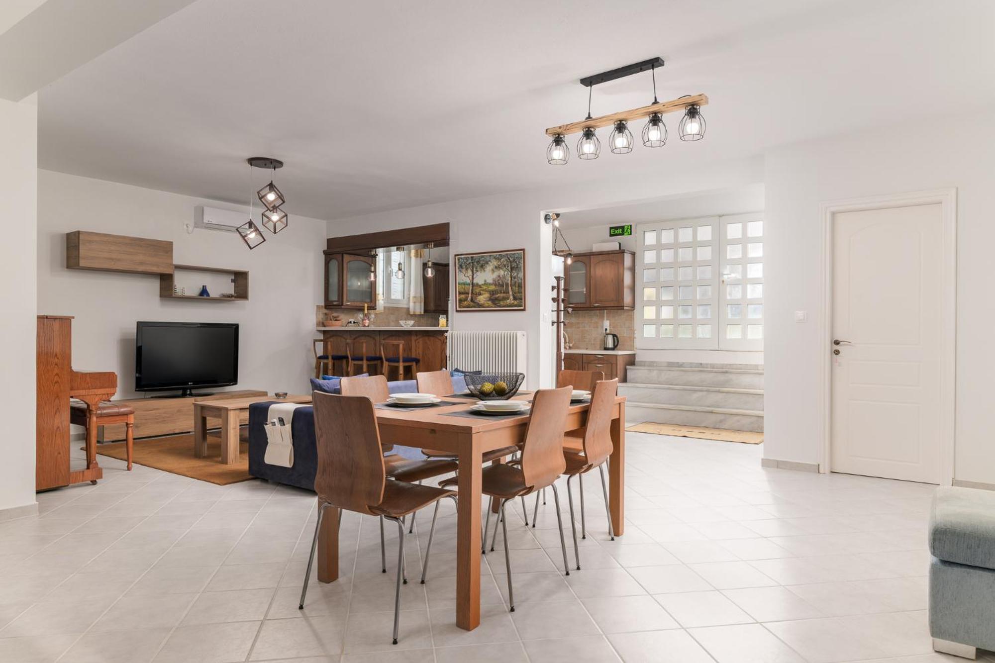 Domelia'S Luxury Apartments Near Airport & Beach Artemida  Dış mekan fotoğraf