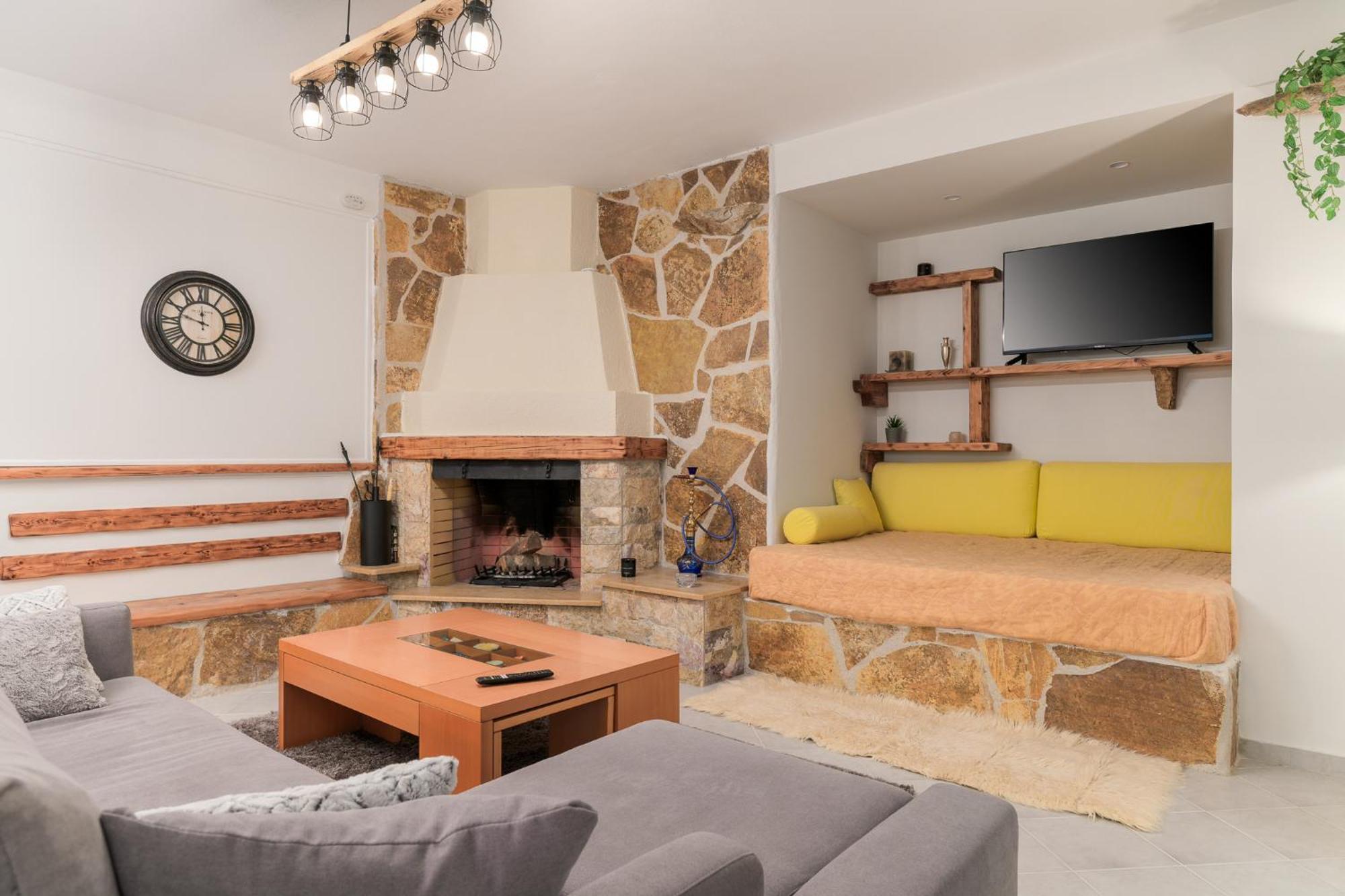 Domelia'S Luxury Apartments Near Airport & Beach Artemida  Dış mekan fotoğraf