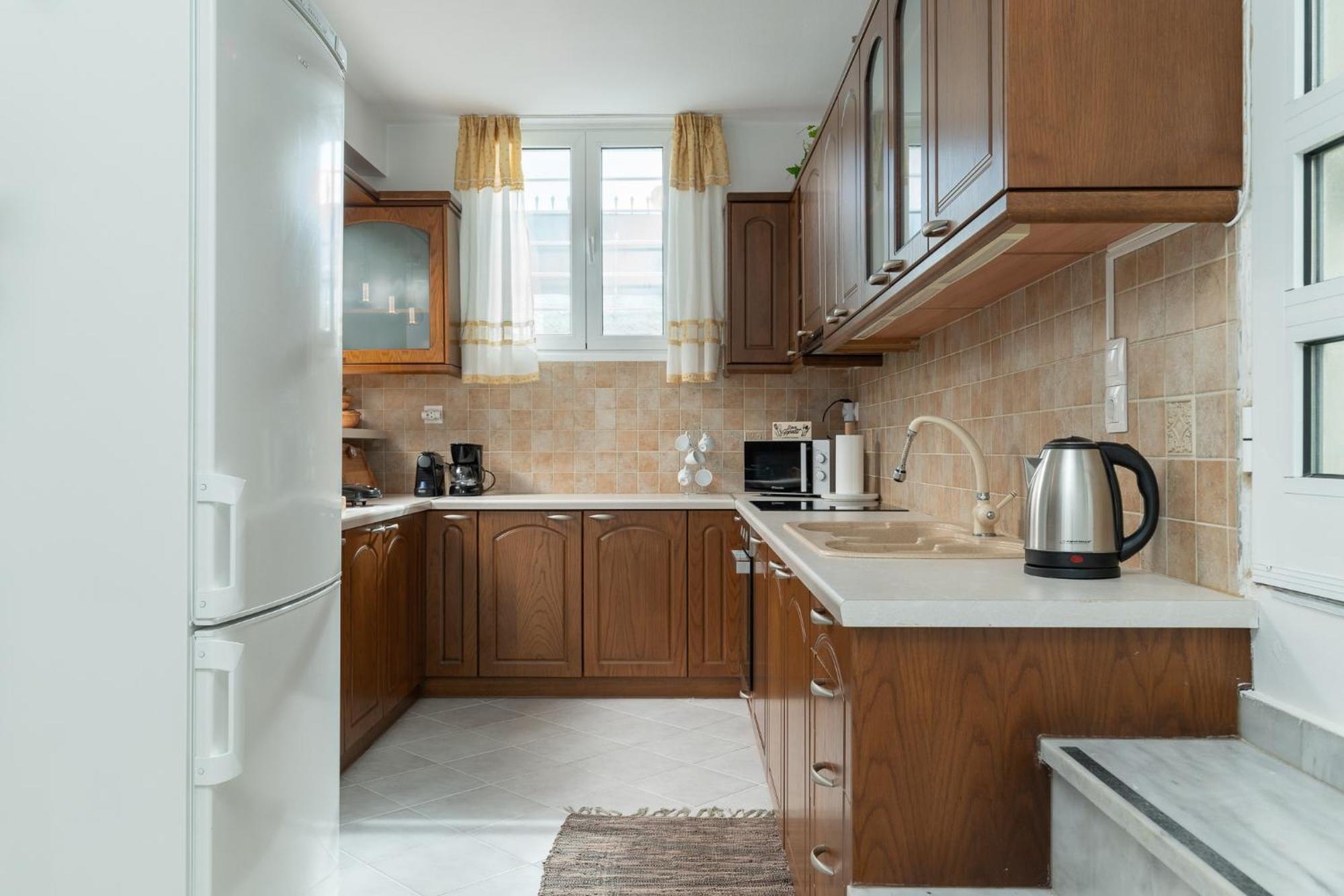 Domelia'S Luxury Apartments Near Airport & Beach Artemida  Dış mekan fotoğraf
